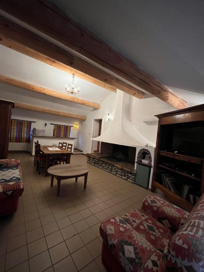 Villa Le Cabanon Des Cigales Provencale à Puyméras Extérieur photo